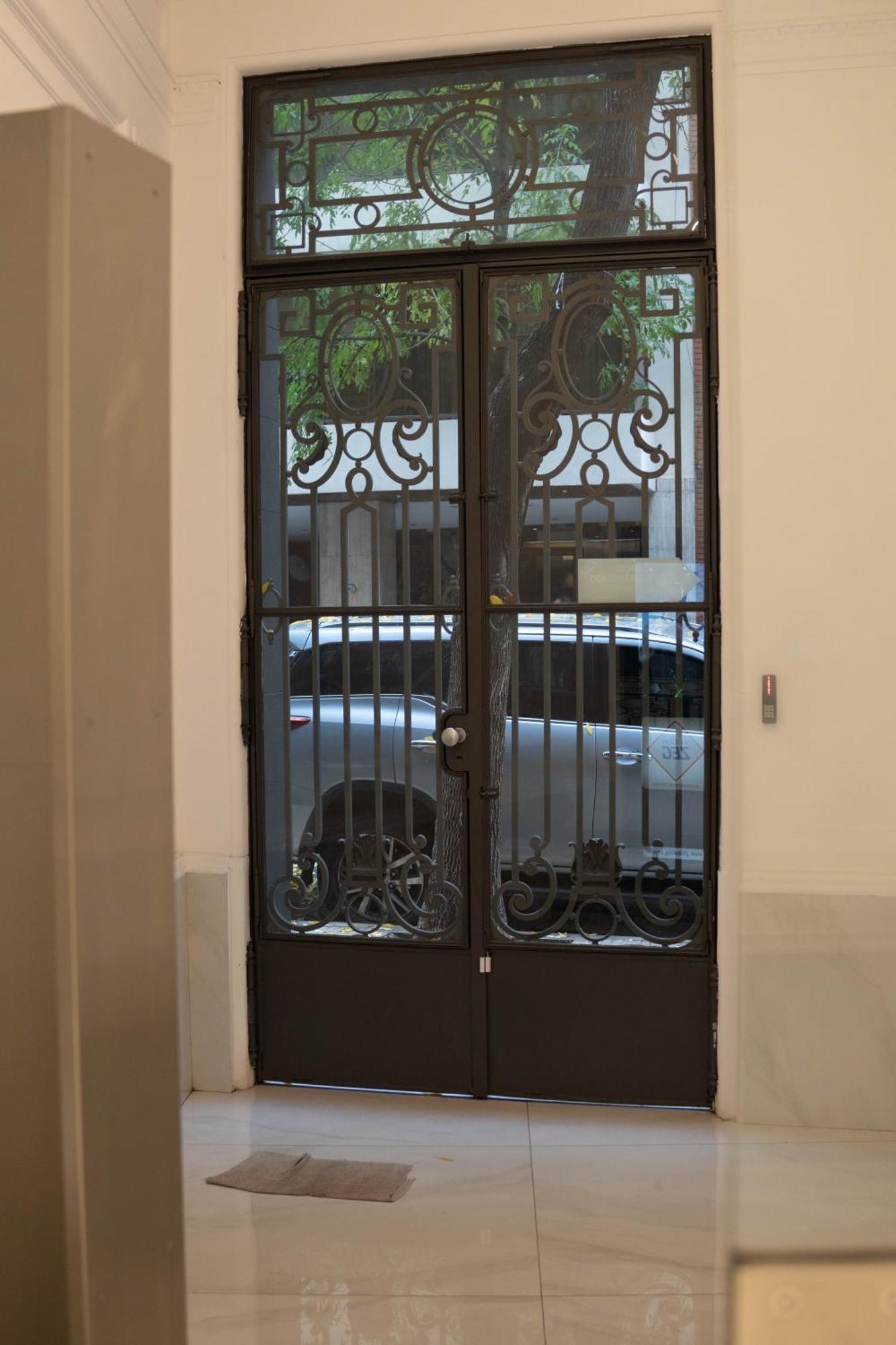 Vizion Juncal- Encanto Frances En El Corazon De Recoleta Buenos Aires Exterior foto